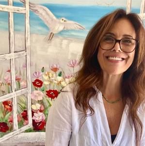 Meet your Posher, Leora